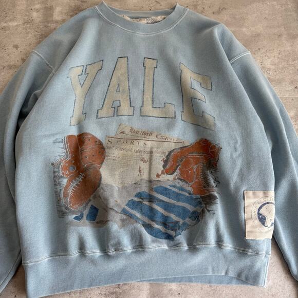 Vintage Yale baby blue crewneck sweatshirt size XL - Picture 2 of 9